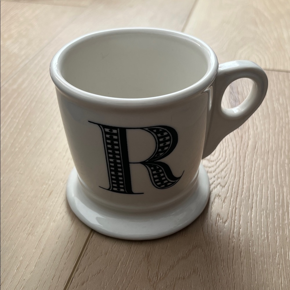 ANTHROPOLOGIE “R” MUG
